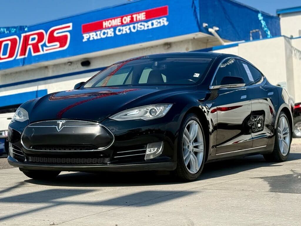 2013 TESLA Model S
