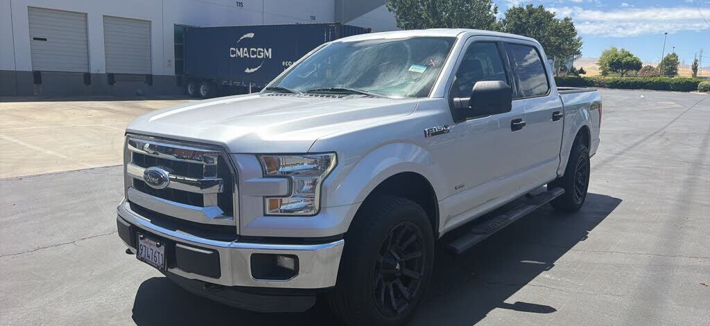 2015 FORD F-150