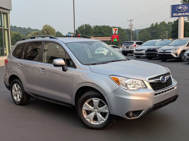 2016 SUBARU Forester