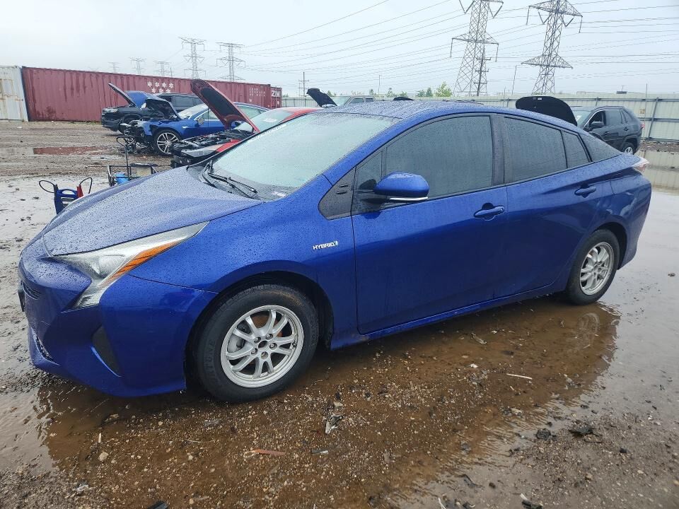 2016 TOYOTA PRIUS