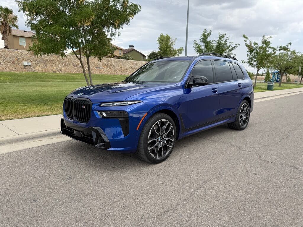 2025 BMW X7