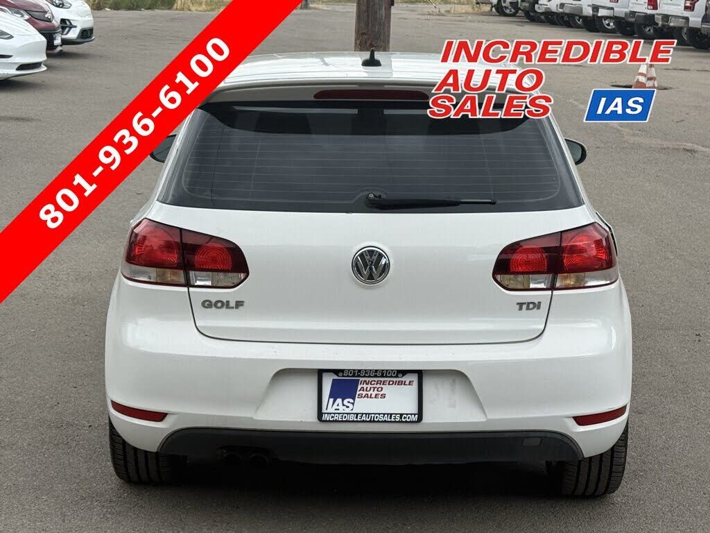 2013 VOLKSWAGEN Golf