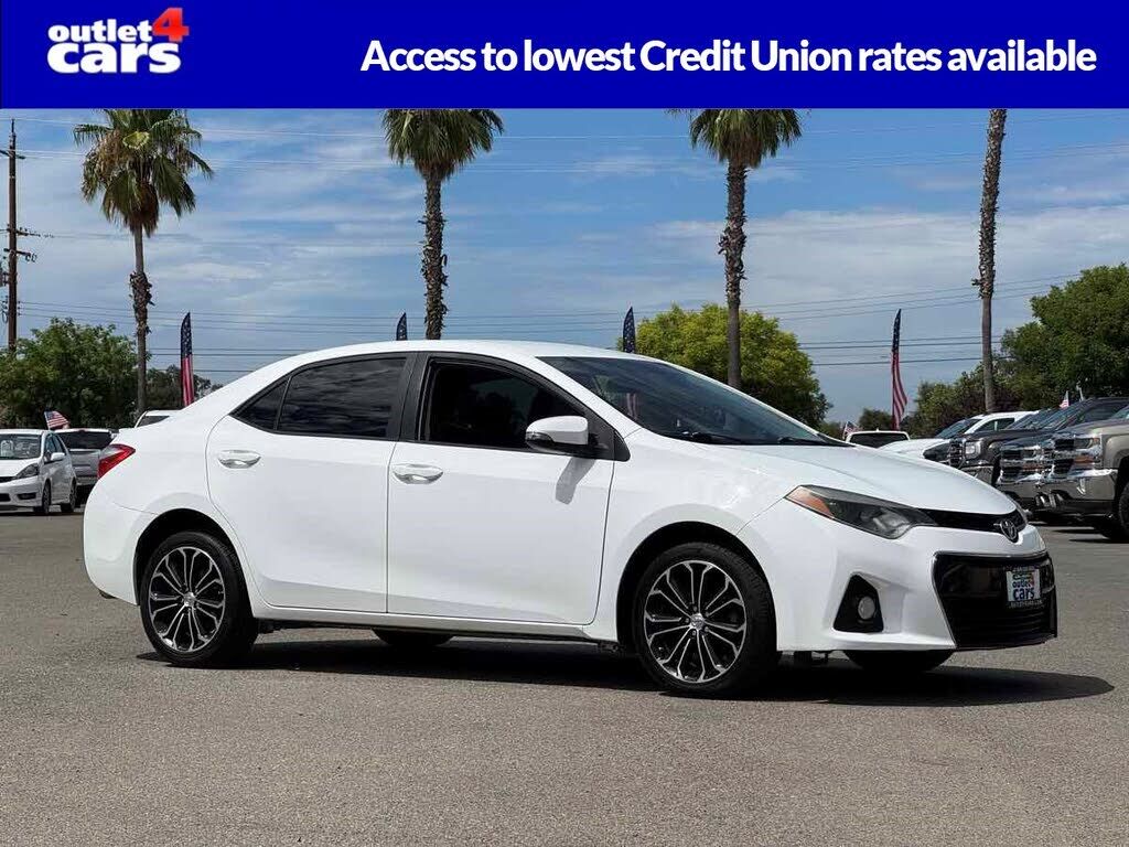 2016 TOYOTA Corolla