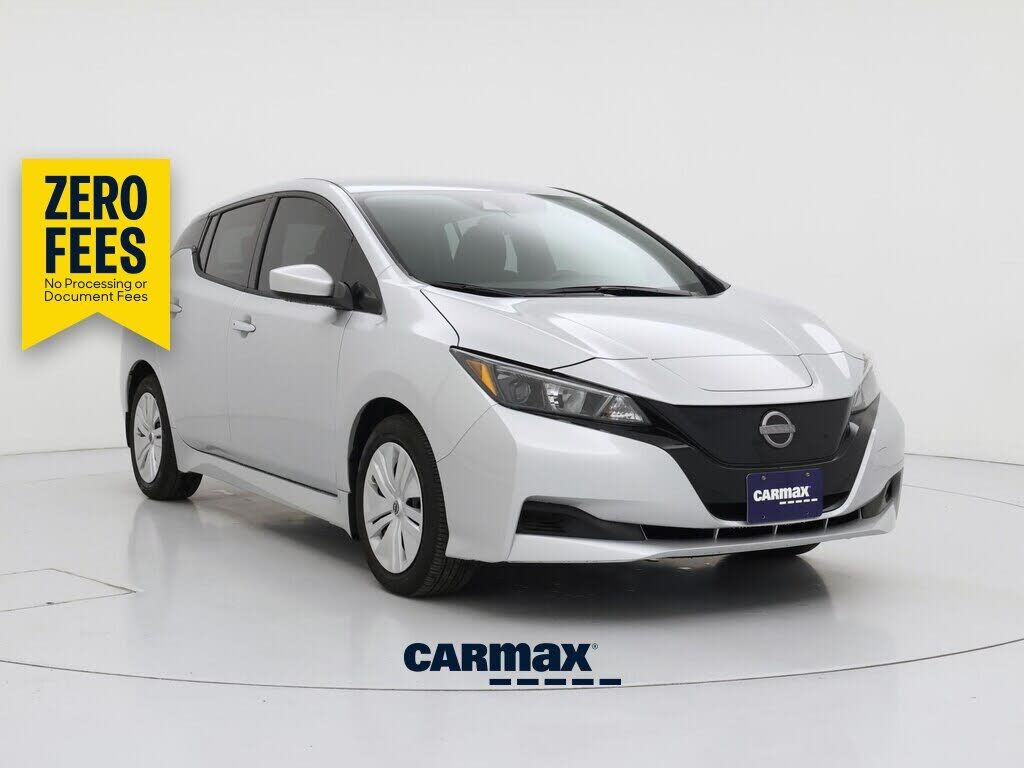 2025 NISSAN Leaf
