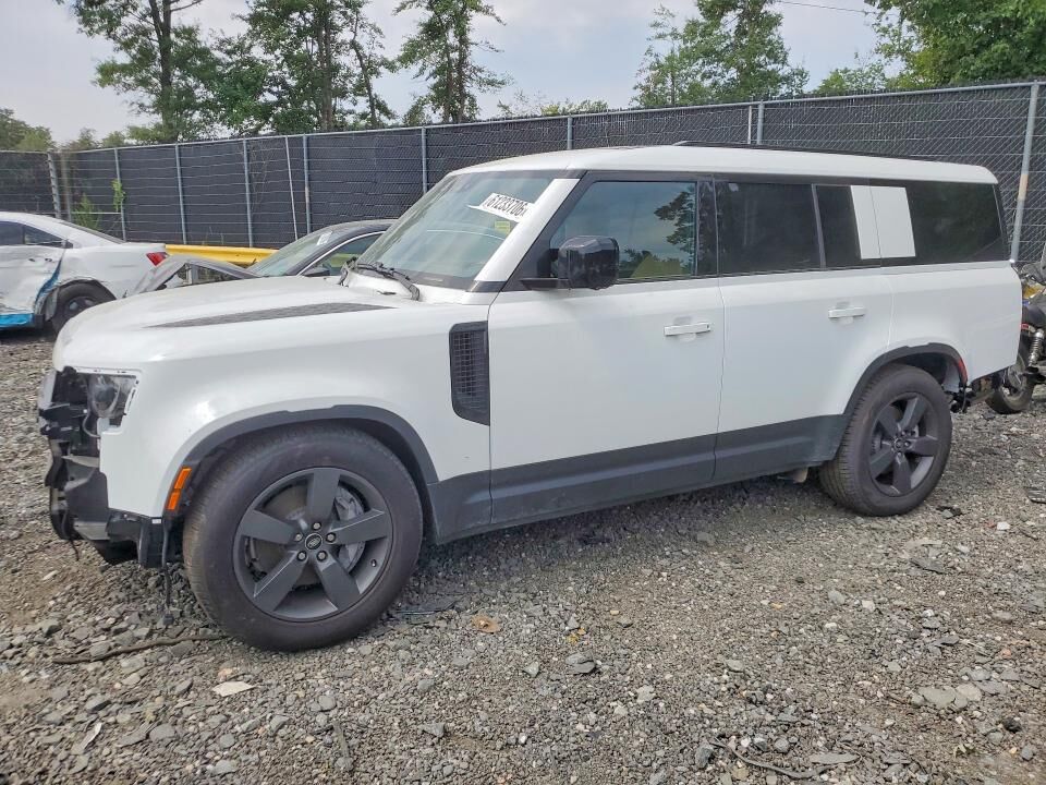 2025 LAND ROVER Defender