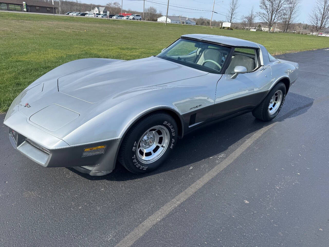 1982 CHEVROLET Corvette
