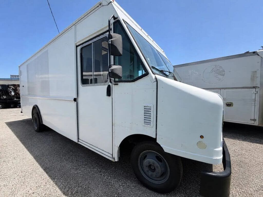 2015 FORD E-550