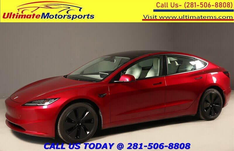 2024 TESLA Model 3