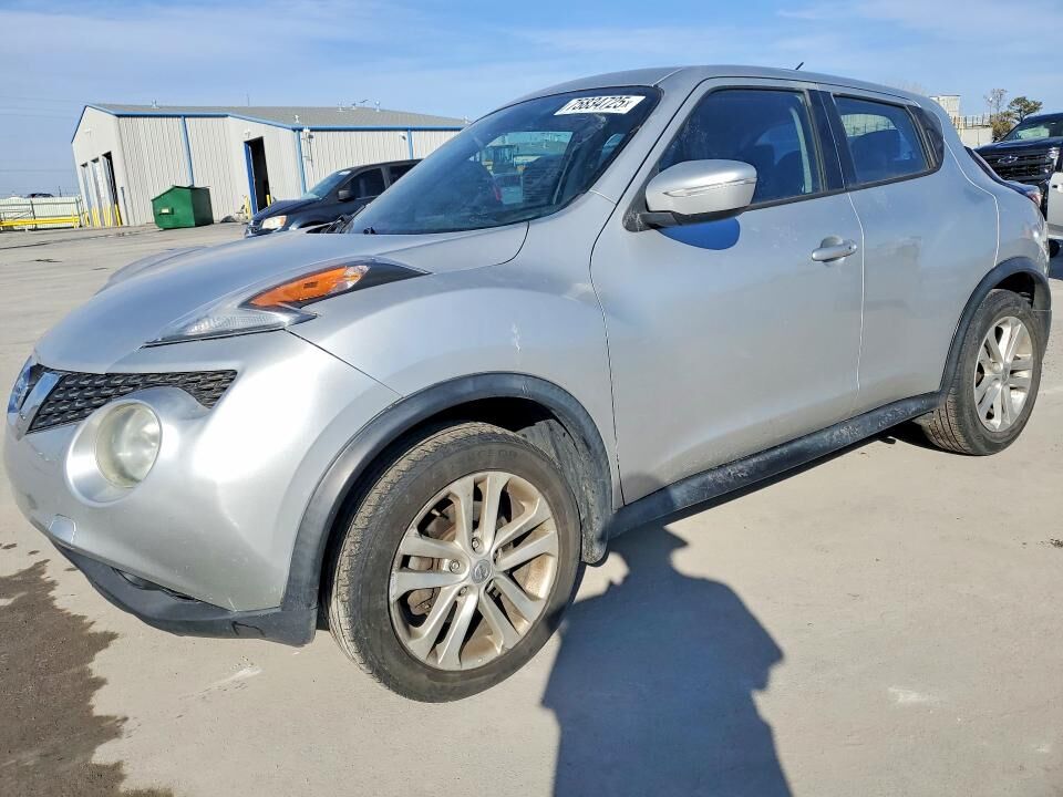 2015 NISSAN Juke