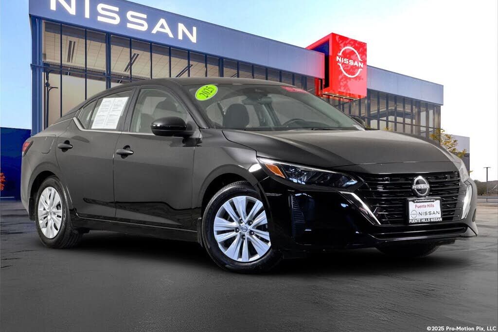 2025 NISSAN Sentra