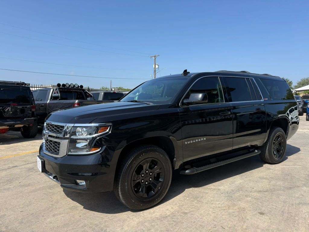 2017 CHEVROLET Suburban