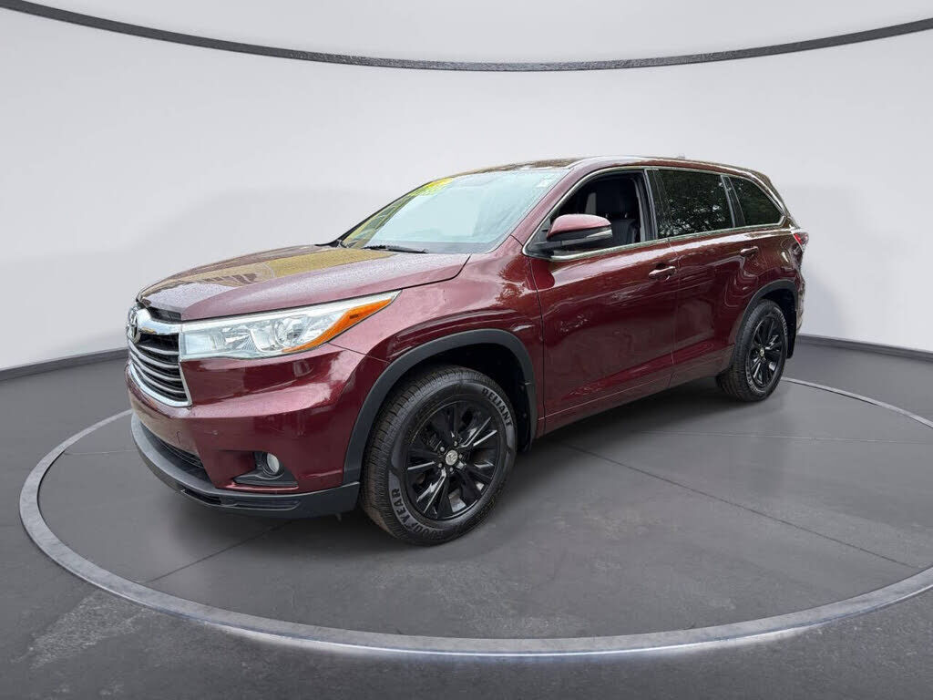 2015 TOYOTA Highlander