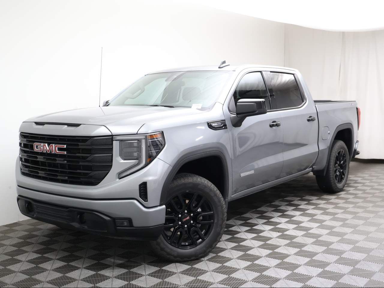 2024 GMC Sierra