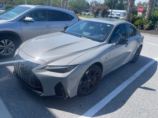 2025 LEXUS IS