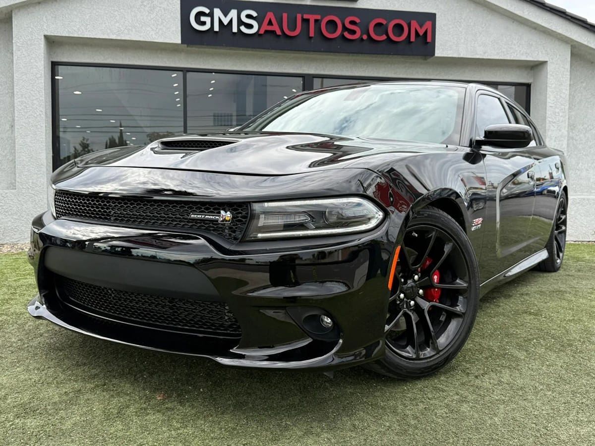 2020 DODGE Charger