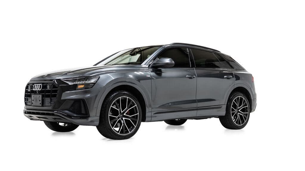 2020 AUDI Q8
