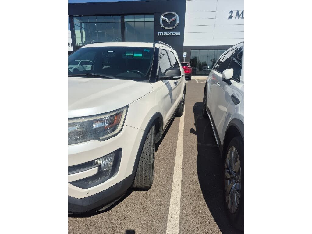 2016 FORD Explorer
