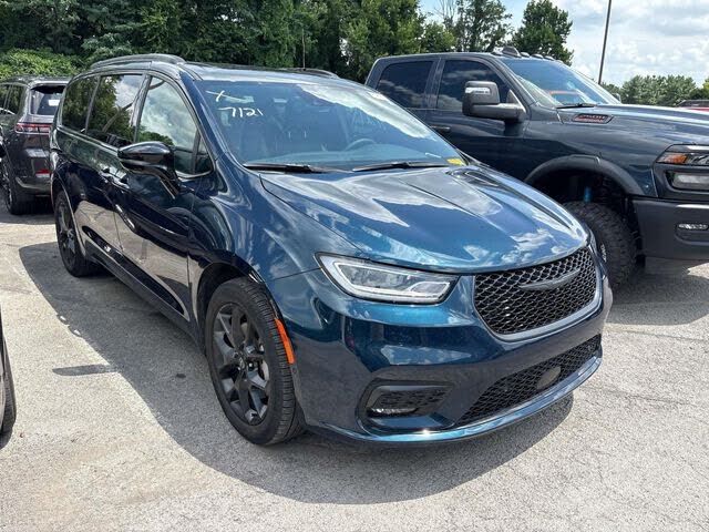 2025 CHRYSLER Pacifica