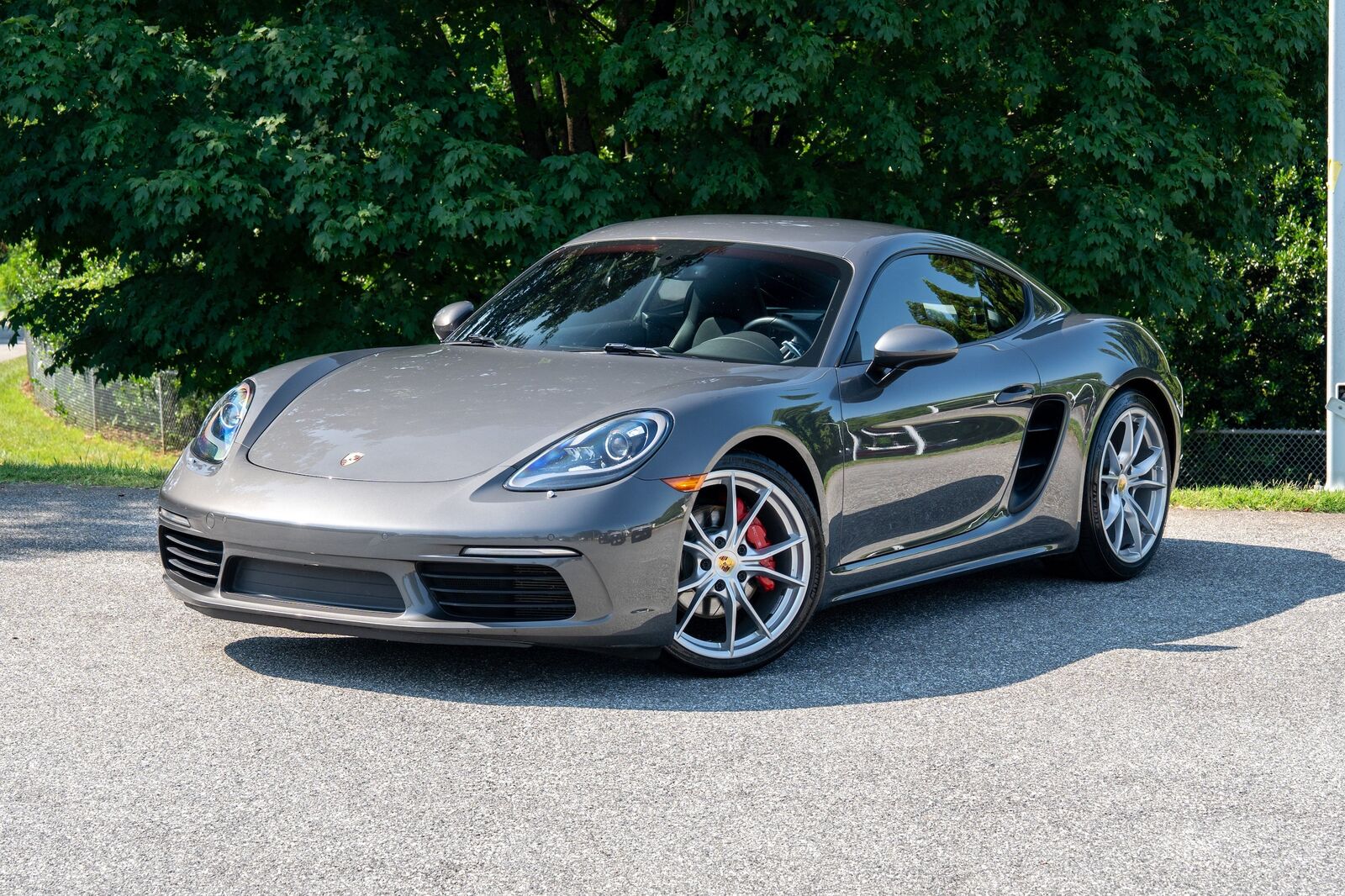 2018 PORSCHE 718