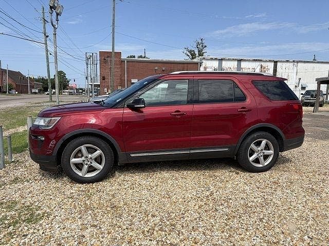2018 FORD Explorer
