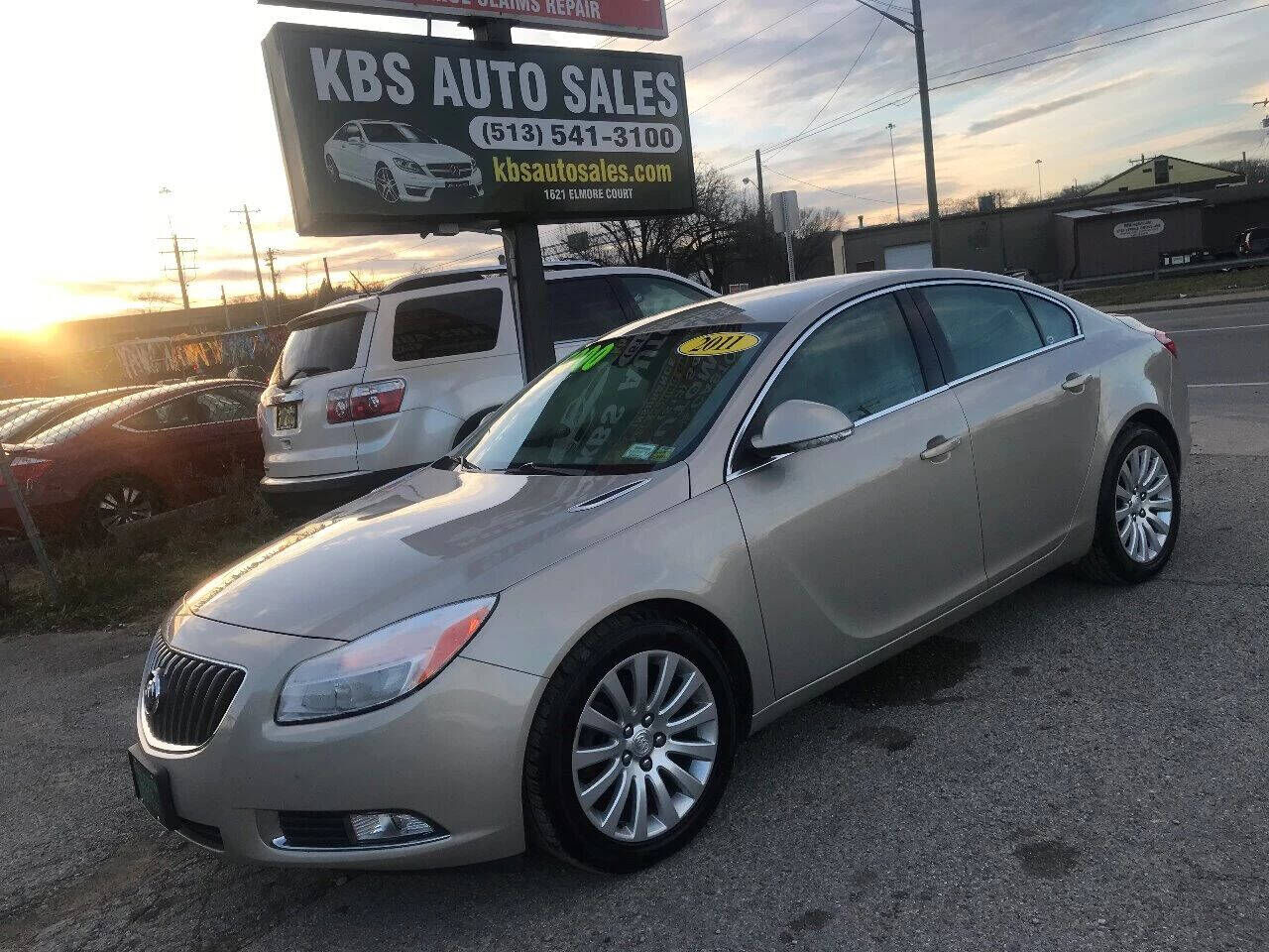 2012 BUICK Regal