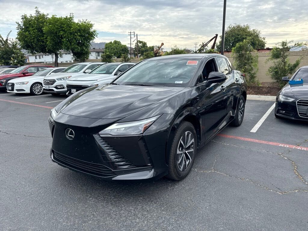 2024 LEXUS RZ