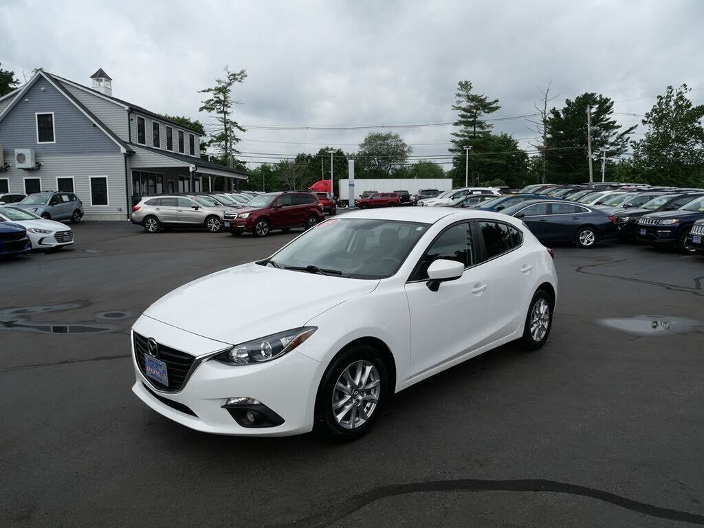 2015 MAZDA Mazda3