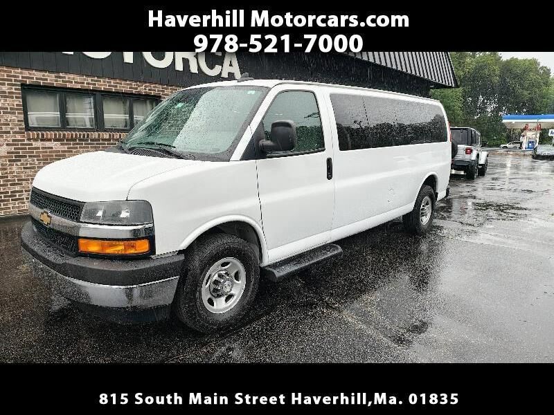 2020 CHEVROLET Express