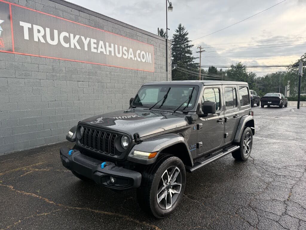 2024 JEEP Wrangler