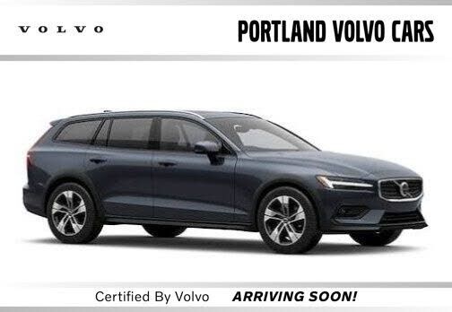 2024 VOLVO V60CC