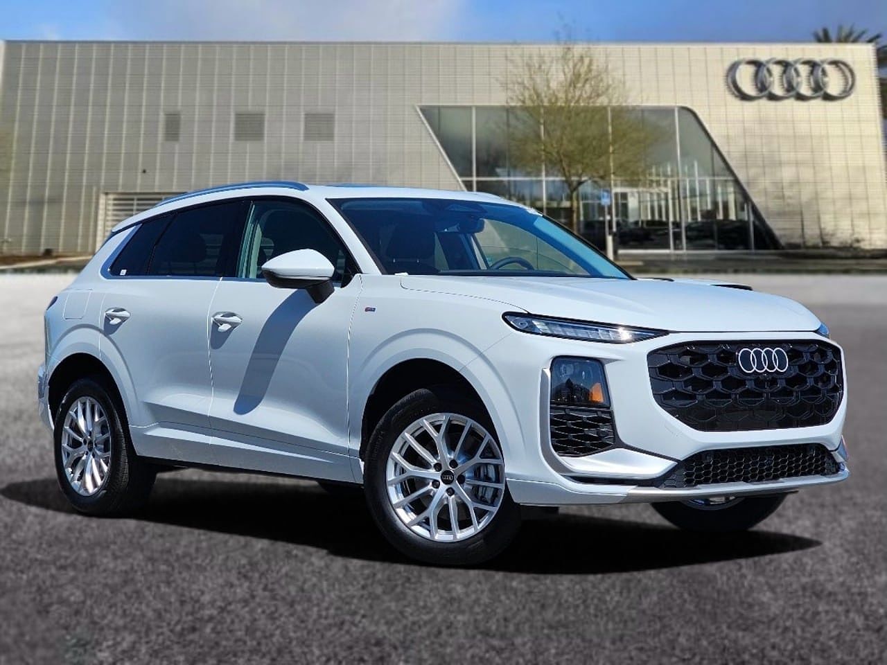 2026 AUDI Q3
