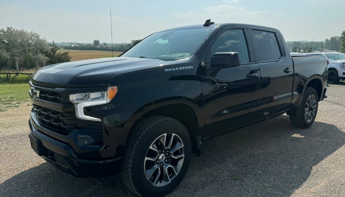2024 CHEVROLET Silverado