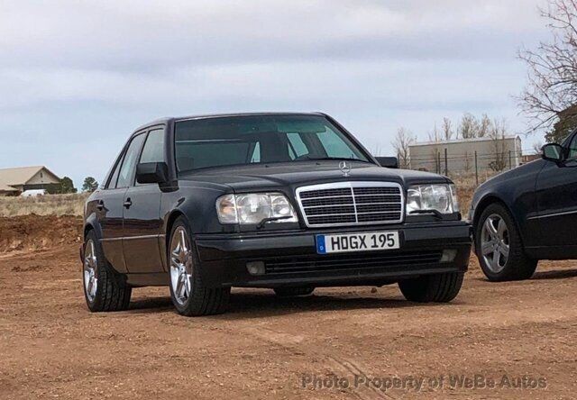 1994 MERCEDES-BENZ E-Class