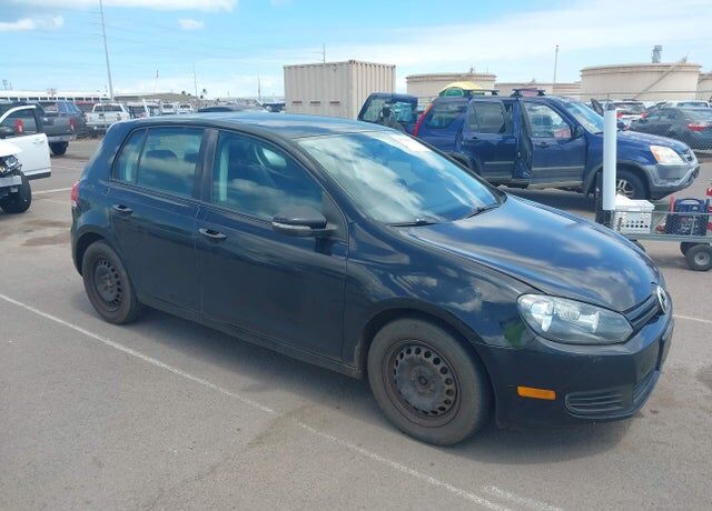 2012 VOLKSWAGEN Golf