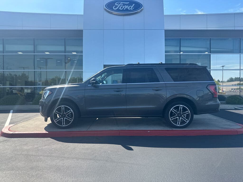 2021 FORD Expedition