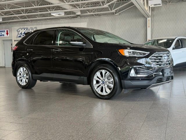 2022 FORD Edge