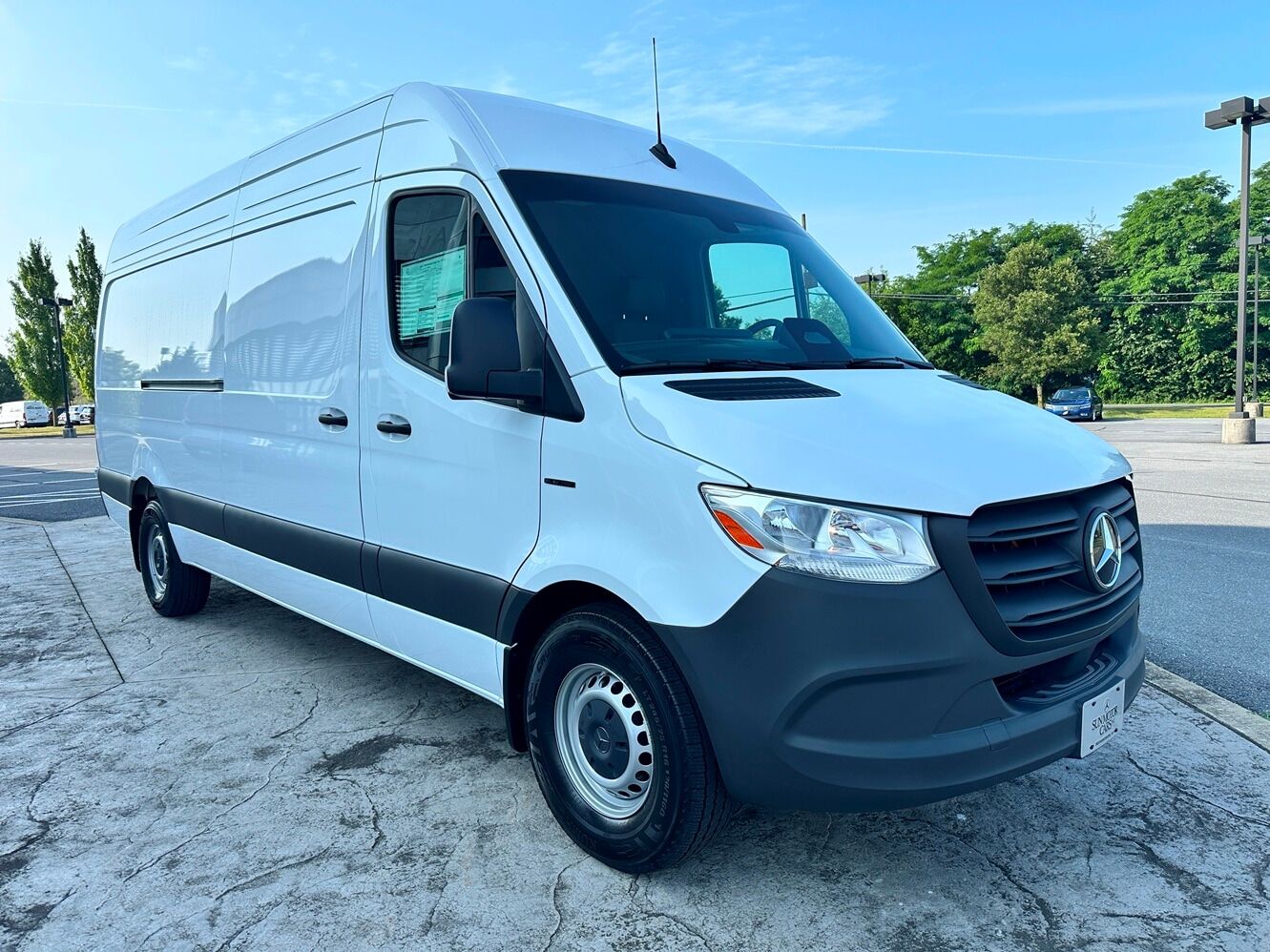 2025 MERCEDES-BENZ eSprinter