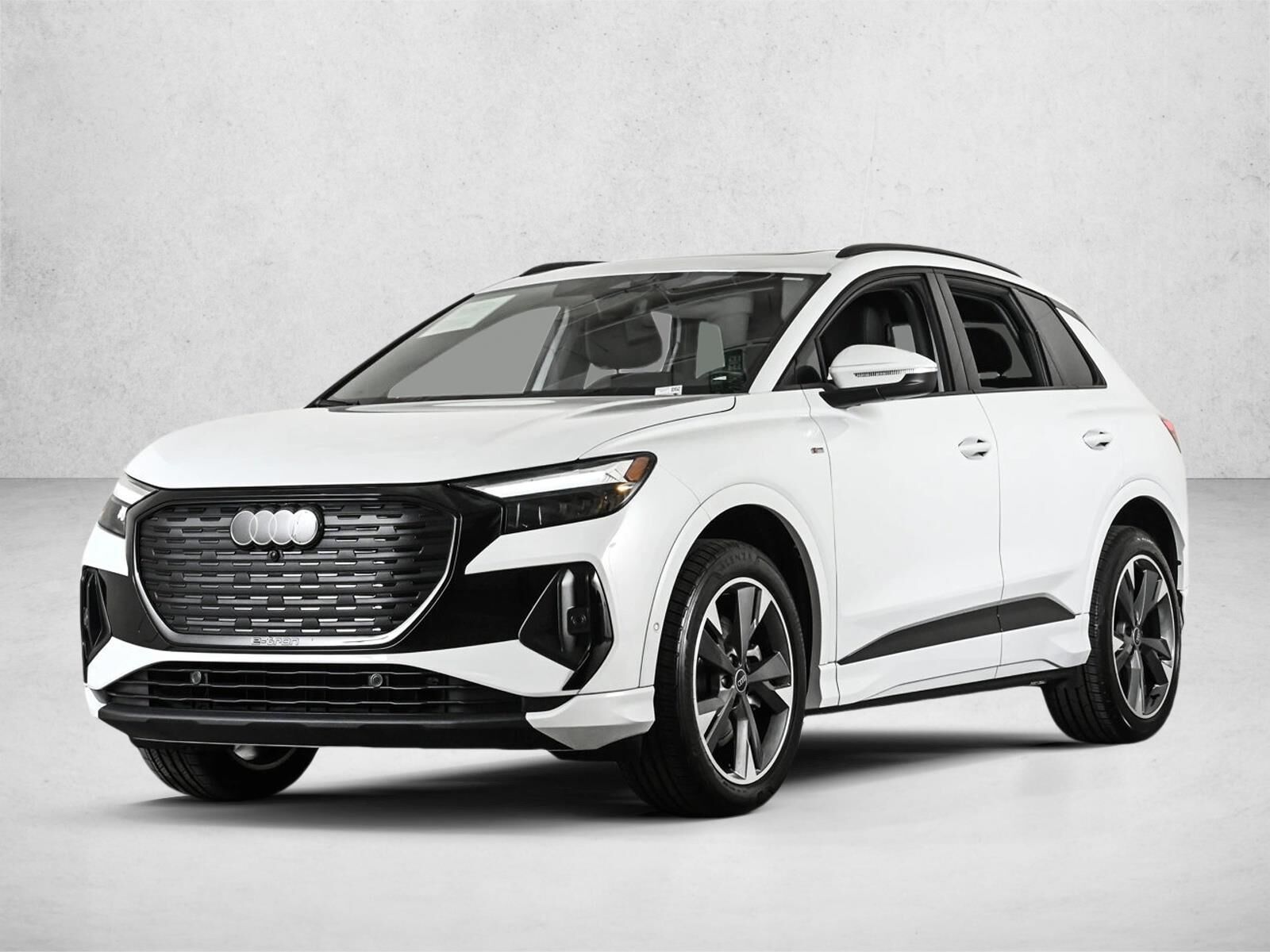 2023 AUDI Q4