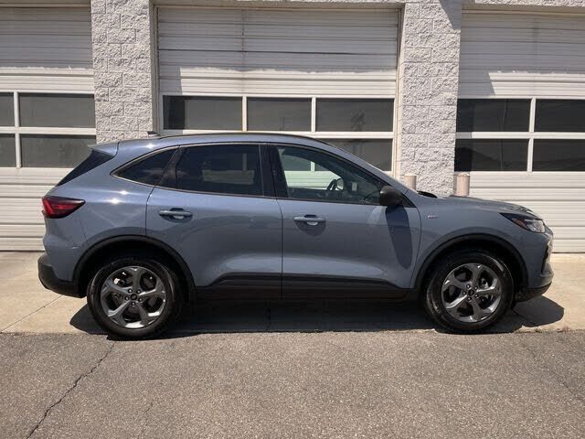 2026 FORD Escape
