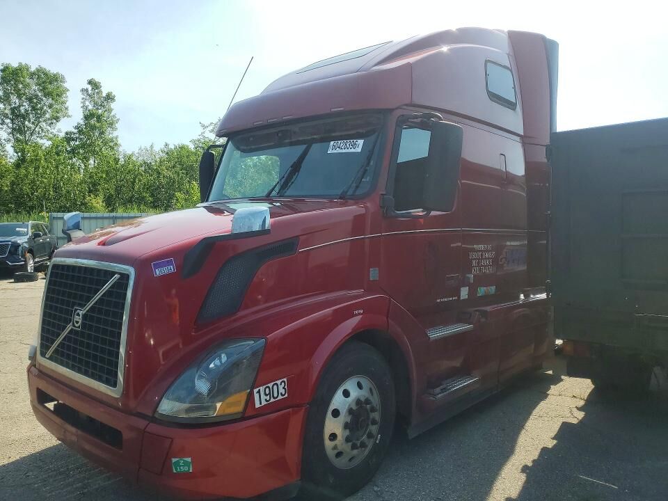 2017 VOLVO TRUCK VNL