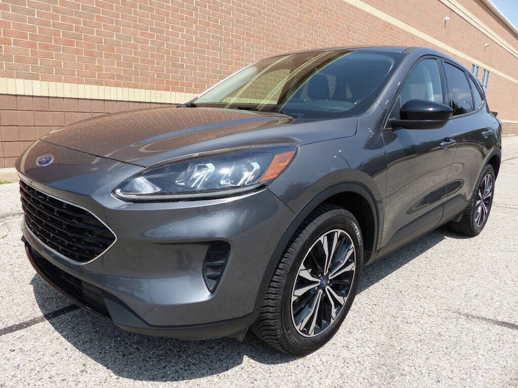 2021 FORD Escape