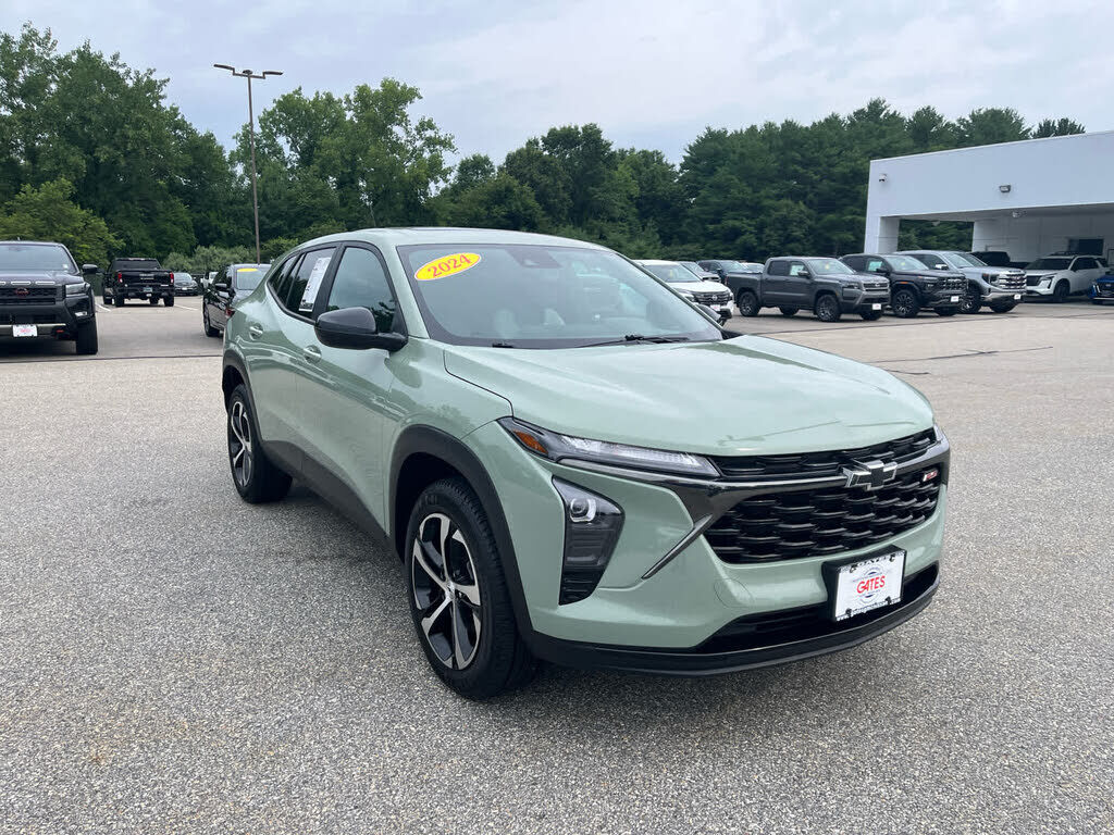 2024 CHEVROLET Trax