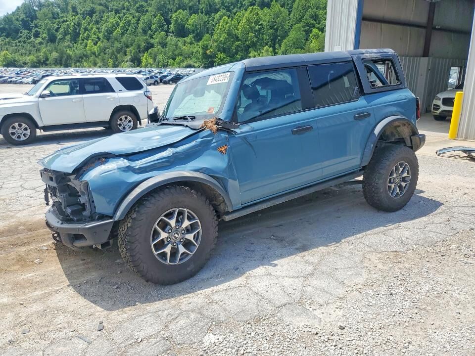 2022 FORD Bronco