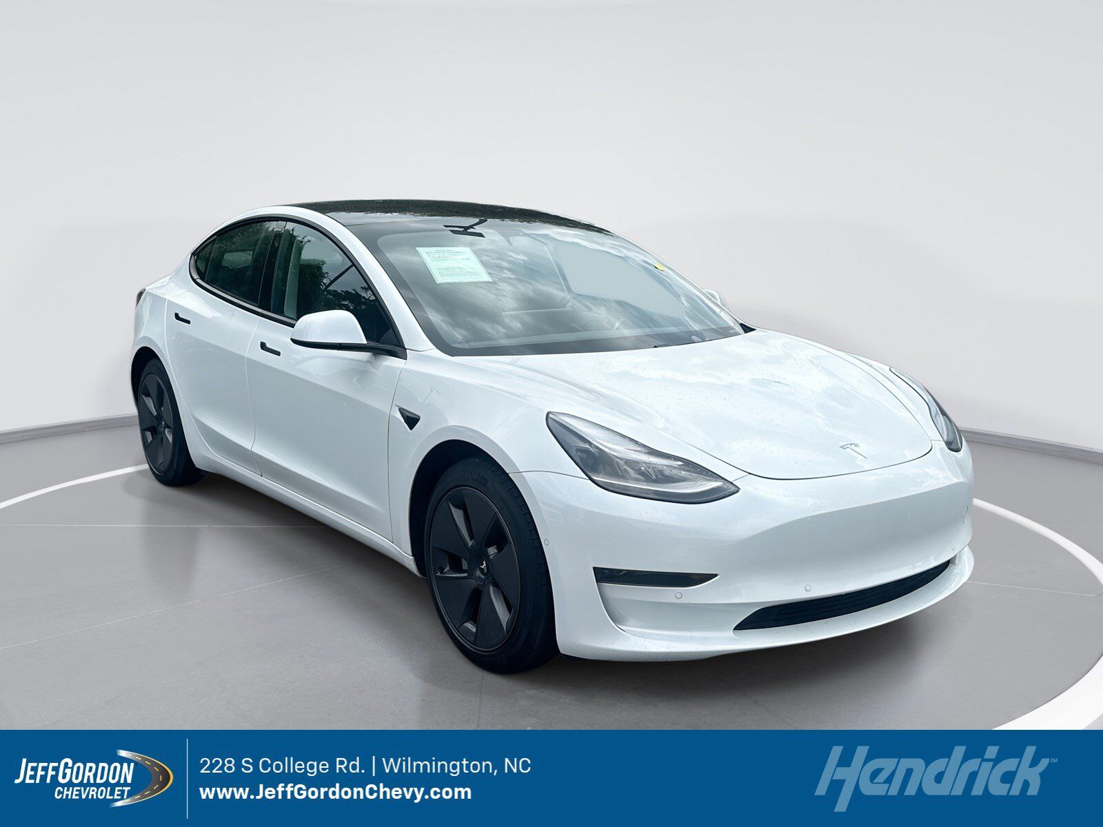 2021 TESLA Model 3