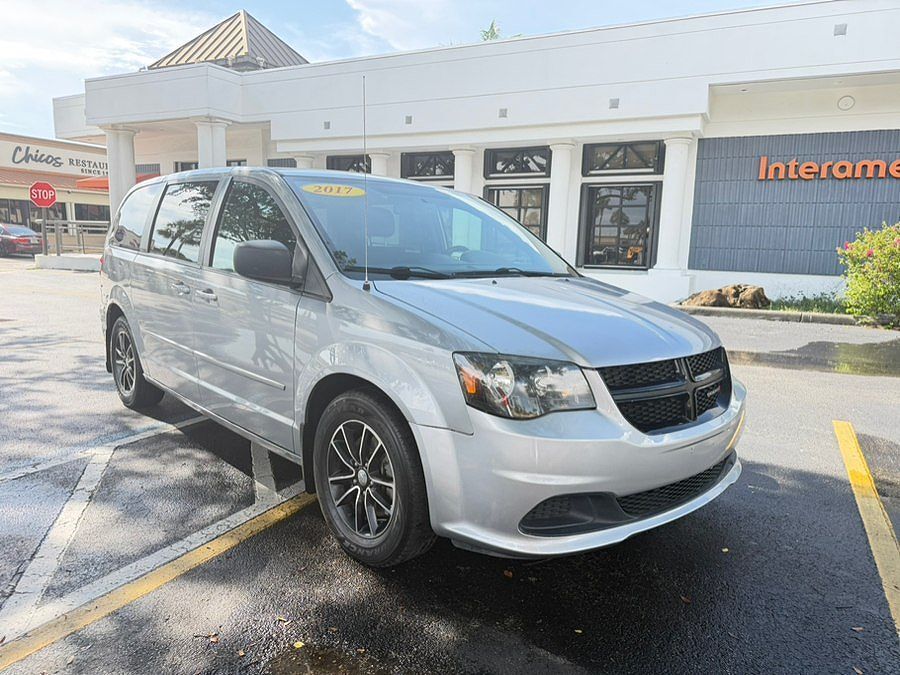 2017 DODGE Grand Caravan