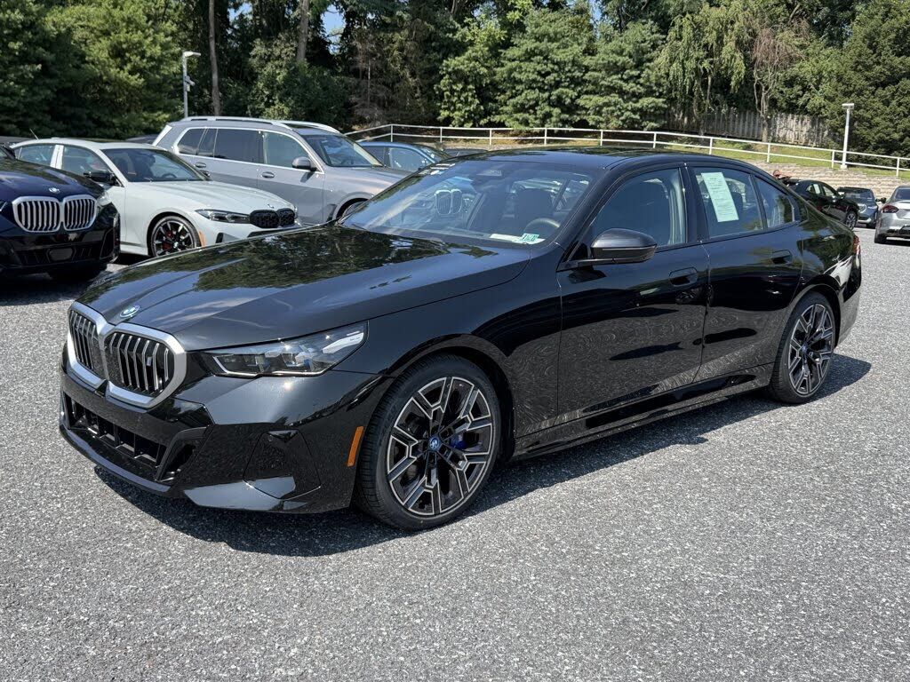 2025 BMW i5