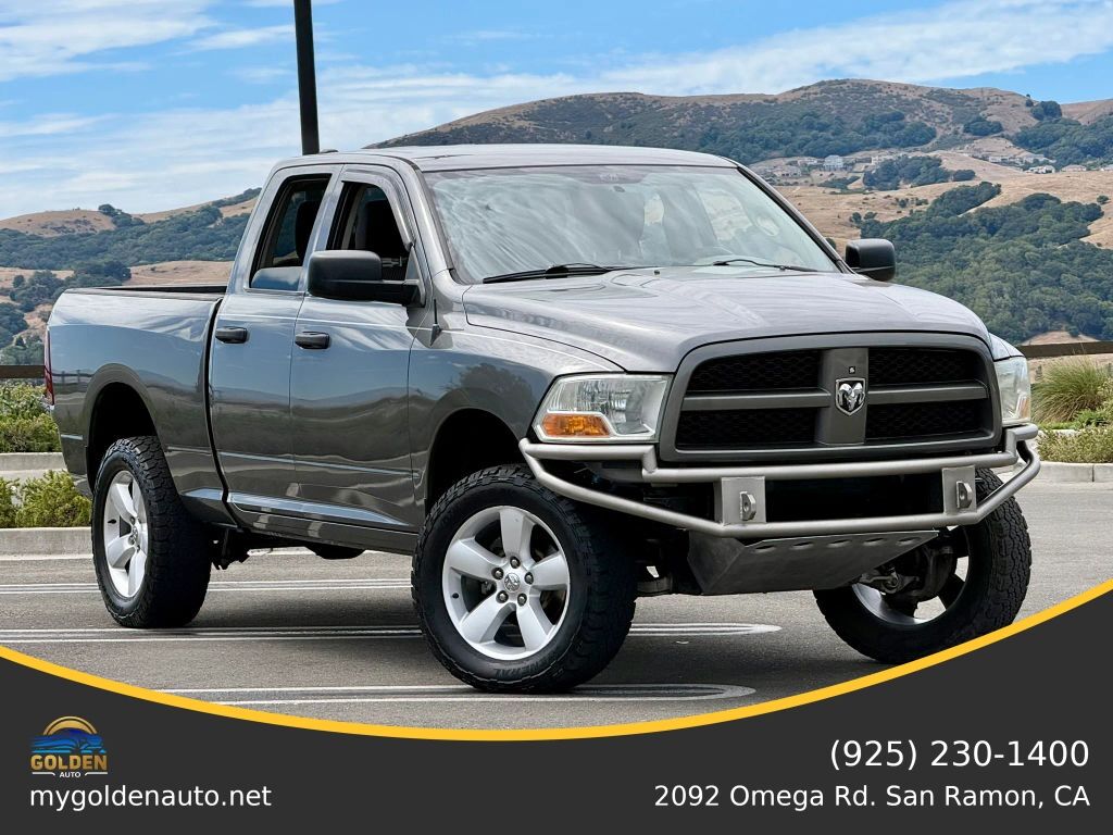 2012 DODGE Ram