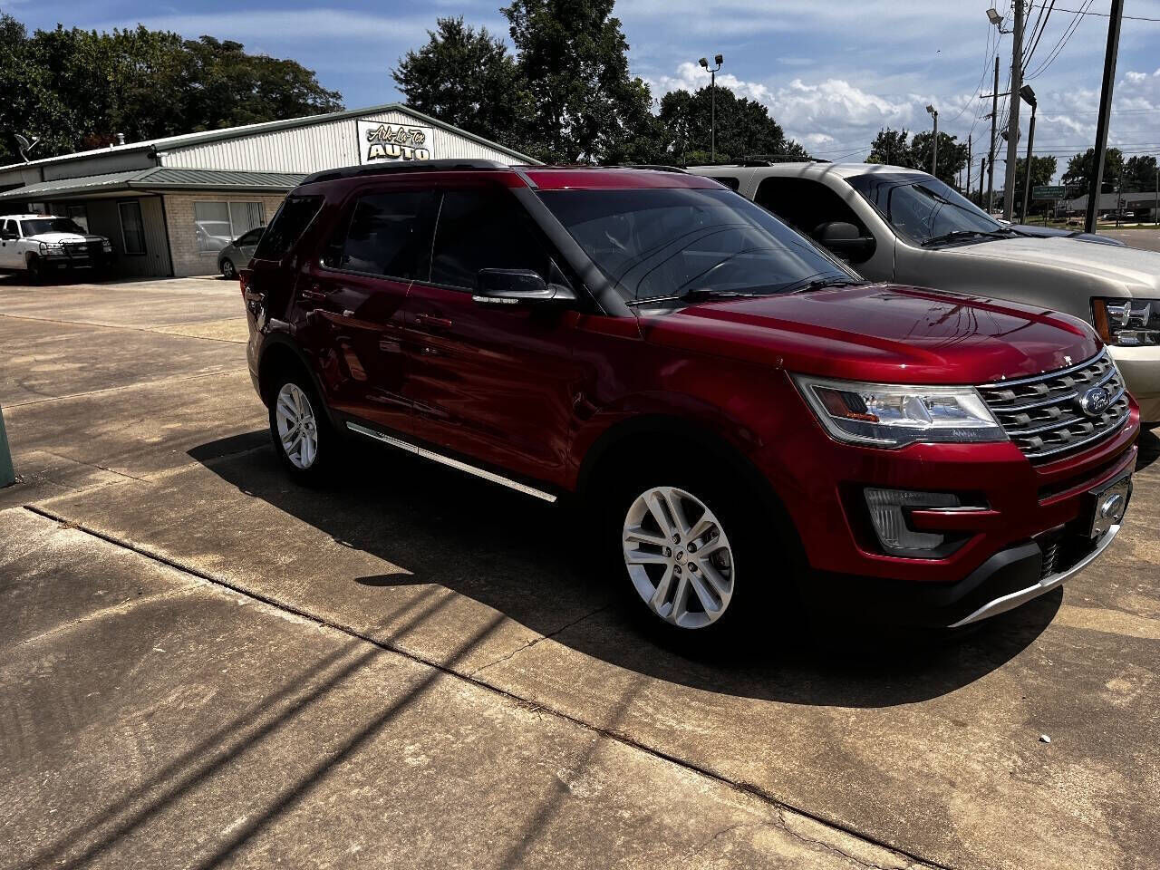 2017 FORD Explorer