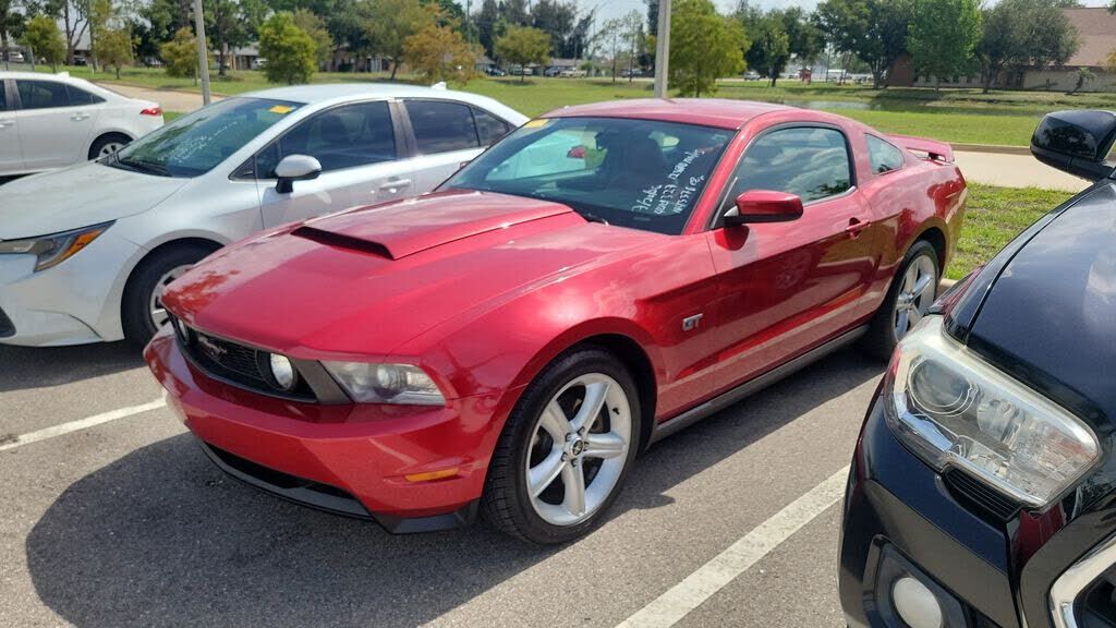 2010 FORD Mustang