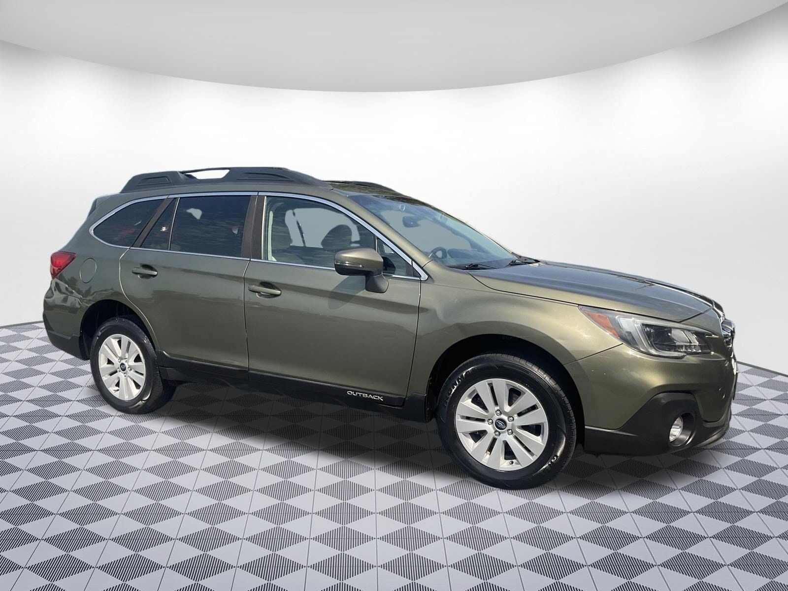 2018 SUBARU Outback